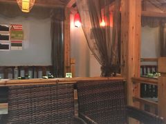 大堂-龙泉人椰子鸡·糟粕醋·地标海南菜(龙昆南店)