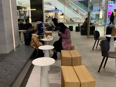 -喜茶(杭州滨江宝龙店)
