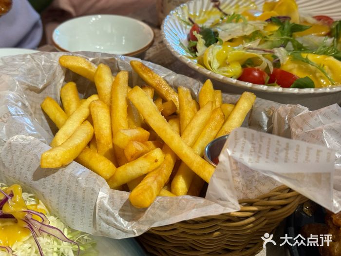 猫头鹰炸鸡图片