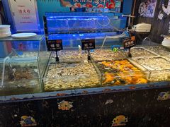 -领鲜活海鲜榴莲自助火锅(东门店)
