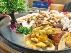 -一朵菌·野生菌探索家火锅(南亚店)