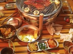 -叽叽扎扎烤肉场(生态城万达店)