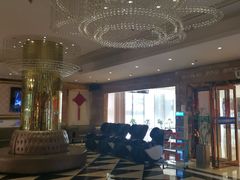-欢乐空间KTV(奥山世纪城店)