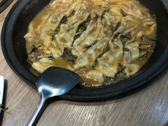 -屯老二农家铁锅炖·行业领军者(梅江店)