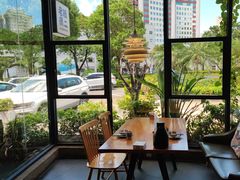 -老板很二(吉大店)