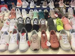 -东荟城名店仓