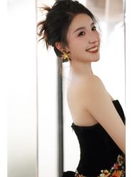 -纯色时光婚纱艺术馆WHITE