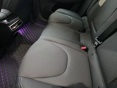 -ARCFOX极狐(世纪金源店)