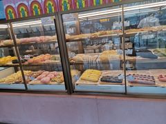 面包甜点陈列柜-奈雪的茶(时代天街店)