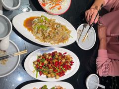 -五谷丰登农家院·地道胶东菜·海鲜烧烤(威海店)