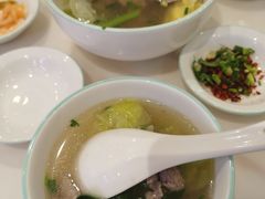 -犇逸·乐山跷脚牛肉·四川现炒(览海店)