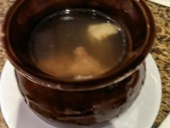 江西瓦罐煨汤-怡咖啡海鲜自助餐厅(浦东香格里拉店)