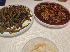 -辣小妮de川菜馆(红旗Mall店)
