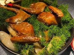 -弦月窗LUNETTE BY AMANDA(复兴路店)