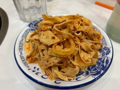 -朴小妹人参鸡汤火锅(长白山万达店)