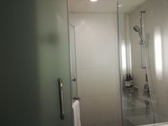 -全季酒店(上海火车站天目西路店)