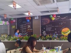 android_upload_pic-华莱士·全鸡汉堡(湛江新华店)