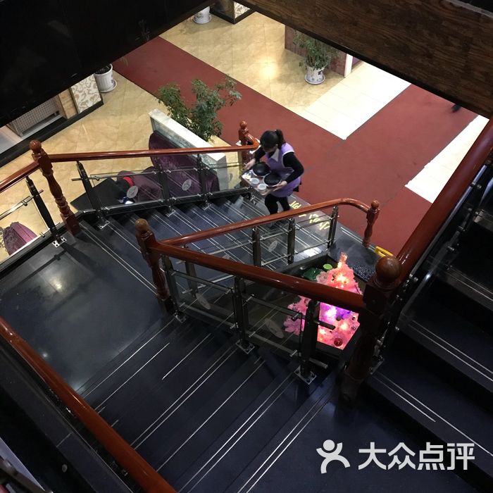 台北小站复合式休闲茶餐厅