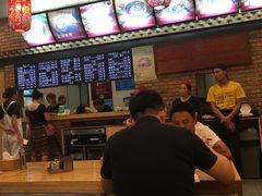 -秦香陕西食府(华贸天地店)
