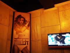 -乐天虫量贩式KTV(十字街店)