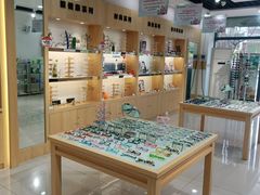 -何氏眼科视光中心·眼镜·配镜(汇泉东路店)