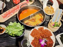 -热火朝天鲜切牛肉火锅(南强街巷店)