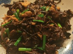 肉片山蘑-百花人家(清水田园店)