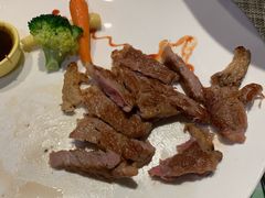 -又见马甲M8融合西餐厅(体育中心店)