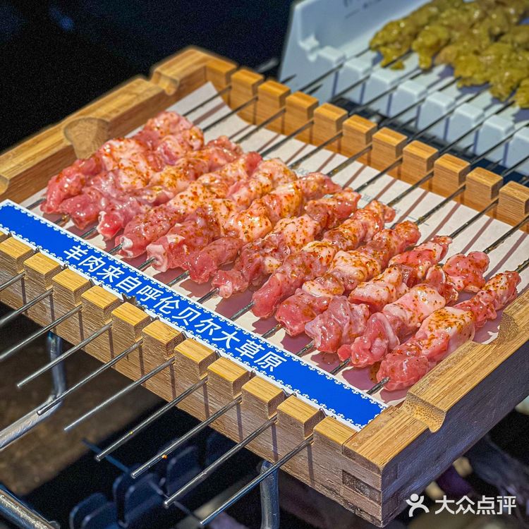 暑期特种兵旅行🍖总算来打卡很久以前羊肉串啦！