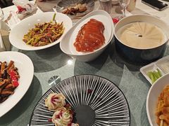 -凤凰园烤鸭店·唐山菜·传承花椒肉(老唐丰路店)