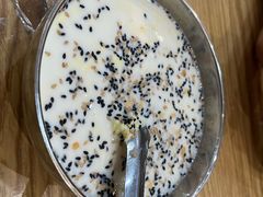 -白翔甜食店