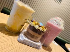 -星巴克臻选(威海威高广场店)