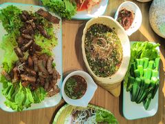 -傣家寨花园主题餐厅