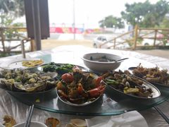 -红月湾海鲜饭店•沙滩海景(双月湾店)