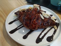 巧克力牛角包-GOTLOT COFFEE&KITCHEN角落厨房NOOK店