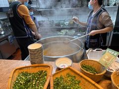 -云阿蛮云南生烫牛肉米线(奉贤路店)