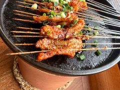 -包整·丝娃娃(一览甲秀楼风景店)