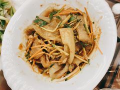 鸡丝拉皮-烤肉季饭庄