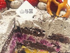 -山与蓝·轻糖鲜果蛋糕(勒泰店)