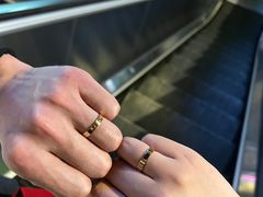 -卡地亚(杭州大厦精品店)