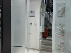 -福奈特洗衣洗鞋(宝华广场店)
