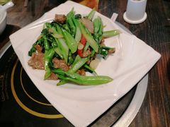 沙茶牛肉炒菜心-七寸飝大饭店(马场店)