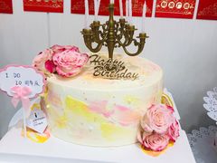 黄玫瑰鲜花烛台生日蛋糕-艾加柒克蛋糕茶歇甜品台(春熙路店)