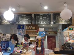 -猫的天空之城概念书店(景德镇陶溪川店)