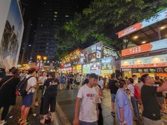 -八一路好吃街(雨田商务大厦店)