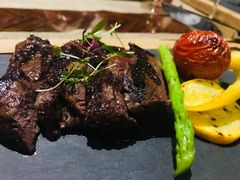 碳烤澳洲西冷牛排-YUE·6·西式融合餐厅(外滩六号店)