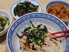 -鲁达面馆本帮风味(共康东路店)