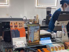 -VENCHI 闻绮(上海佛罗伦萨小镇店)