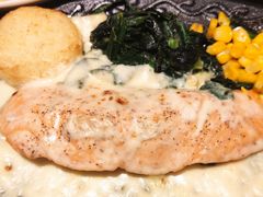 -萨莉亚意式餐厅(杭州滨江天街店)