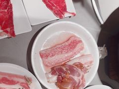 -山焱·炭火自助烤肉(周浦万达店)